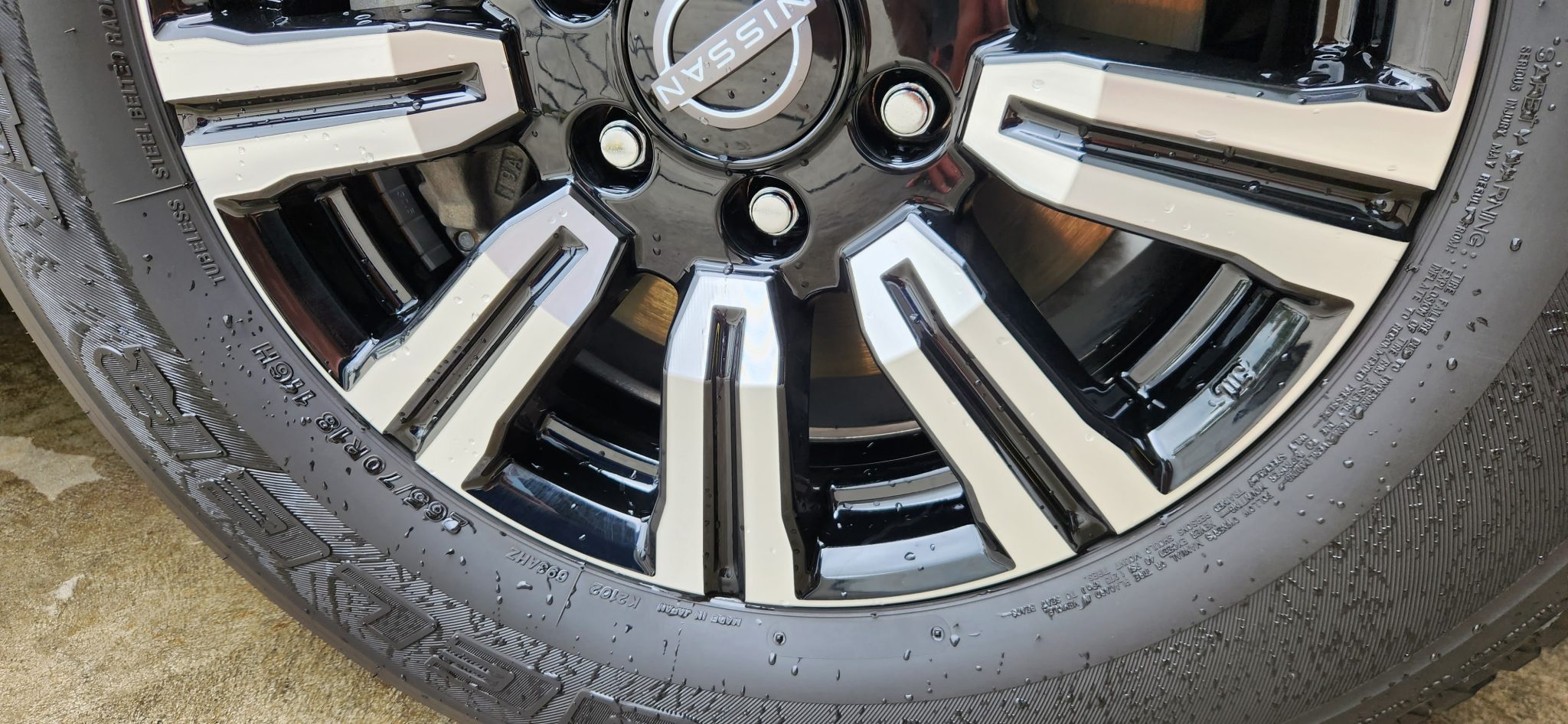 How to Clean Mag Wheels and Brake Dust with no scrubbing Omikron