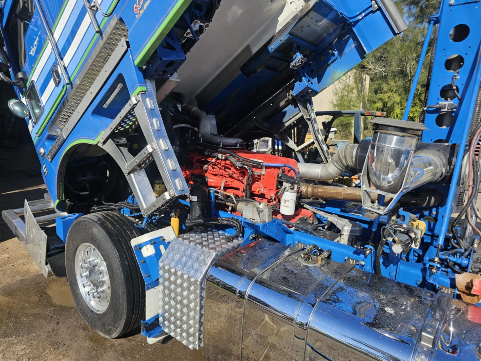 How to Clean Your Truck Engine Bay and Chassis A Comprehensive Guide